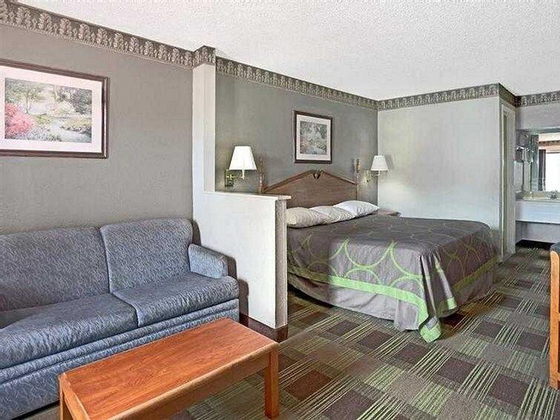 Hotel Super 8 Newnan Exteriér fotografie